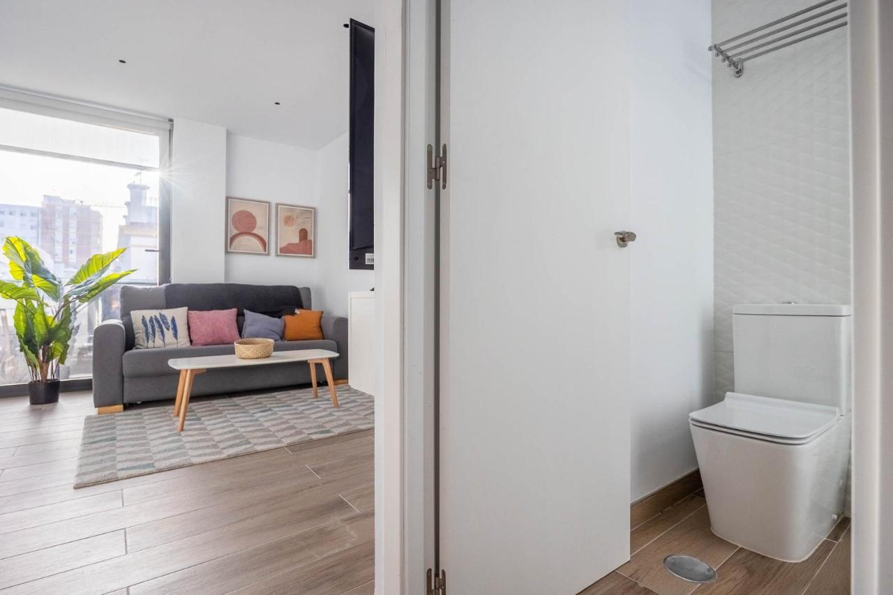 Nervion Suites 1 - Vacacional Sevilla Экстерьер фото
