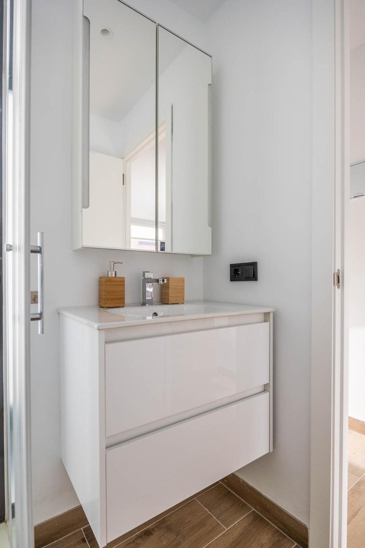 Nervion Suites 1 - Vacacional Sevilla Экстерьер фото